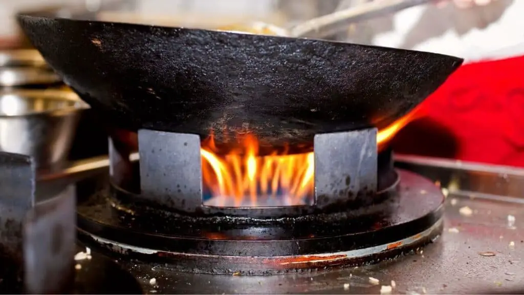 Why Is My Wok Rusting? (Easy Solutions)