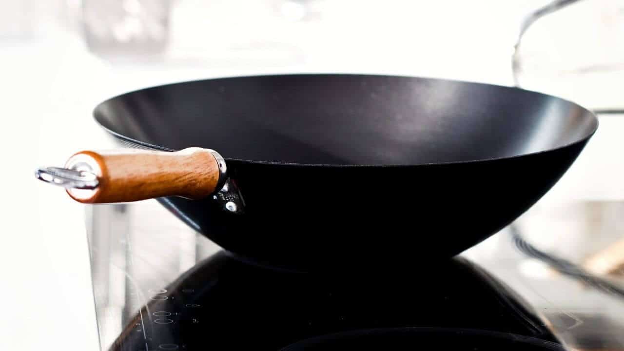 what-is-a-pre-seasoned-wok