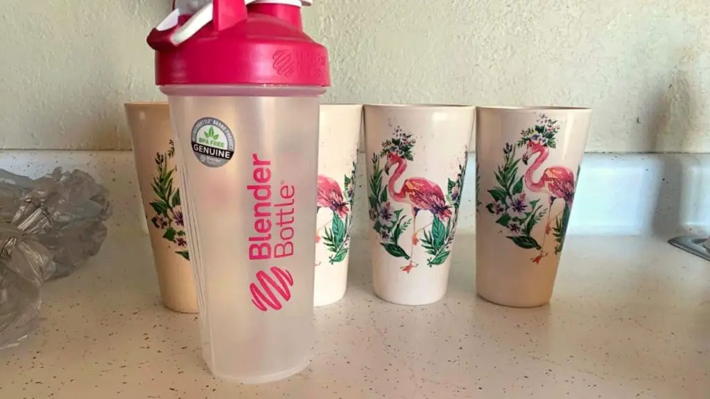 Remove Odors From Your Blender Bottle Shaker Cups