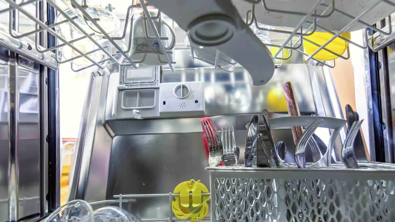 The 5 Best Dishwashers For Hard Water (Latest Model) 2024